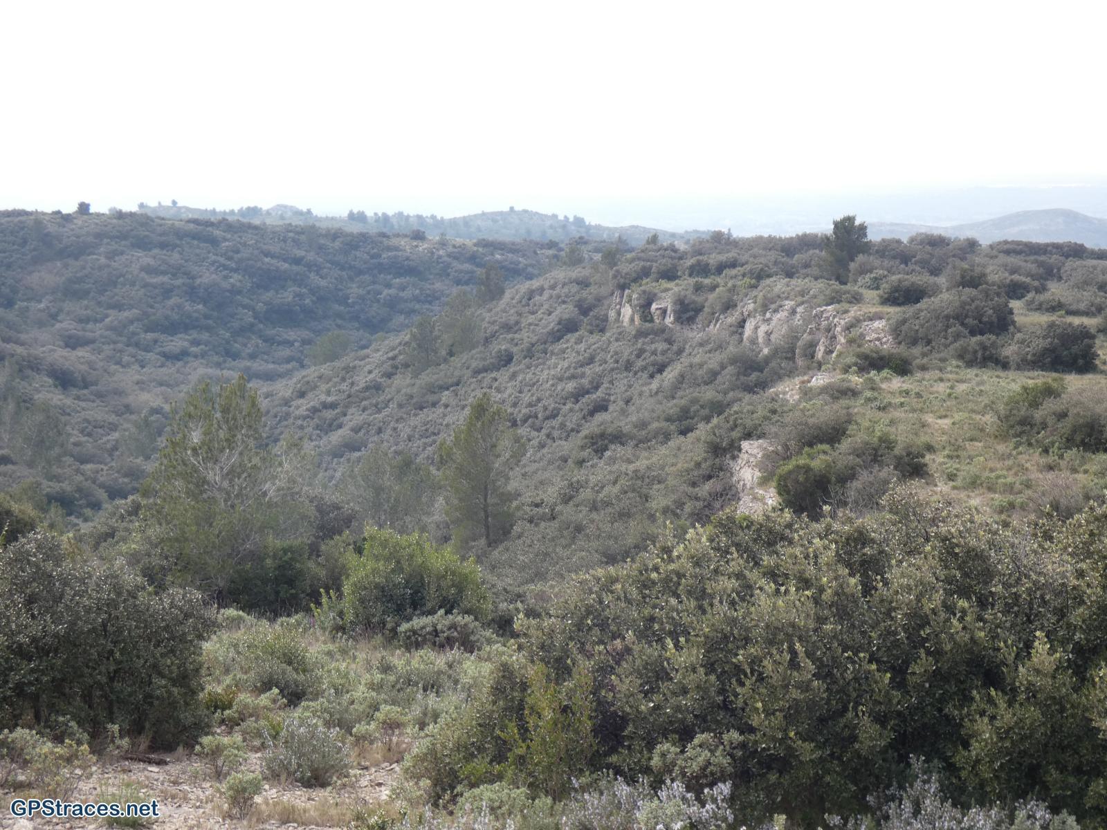 Bouches du Rhône-Alpilles - Mas de Montfort - Tour de guet - Pas de la Figuière–4