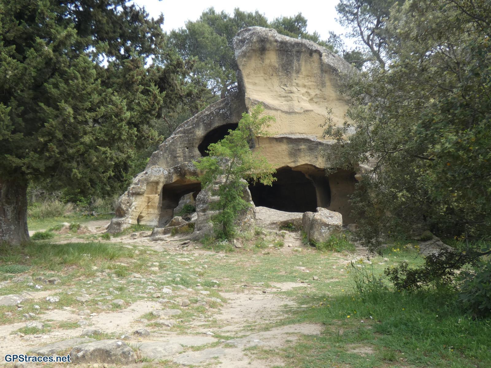Les grottes de Calès