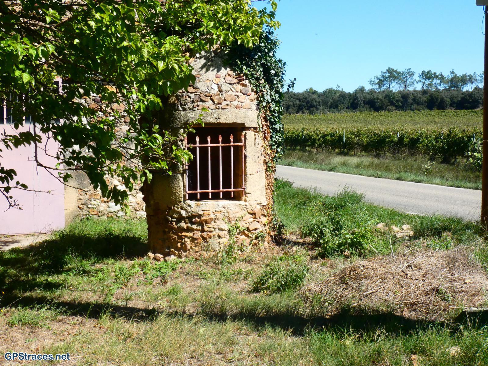La traversée de la route d'Uzès