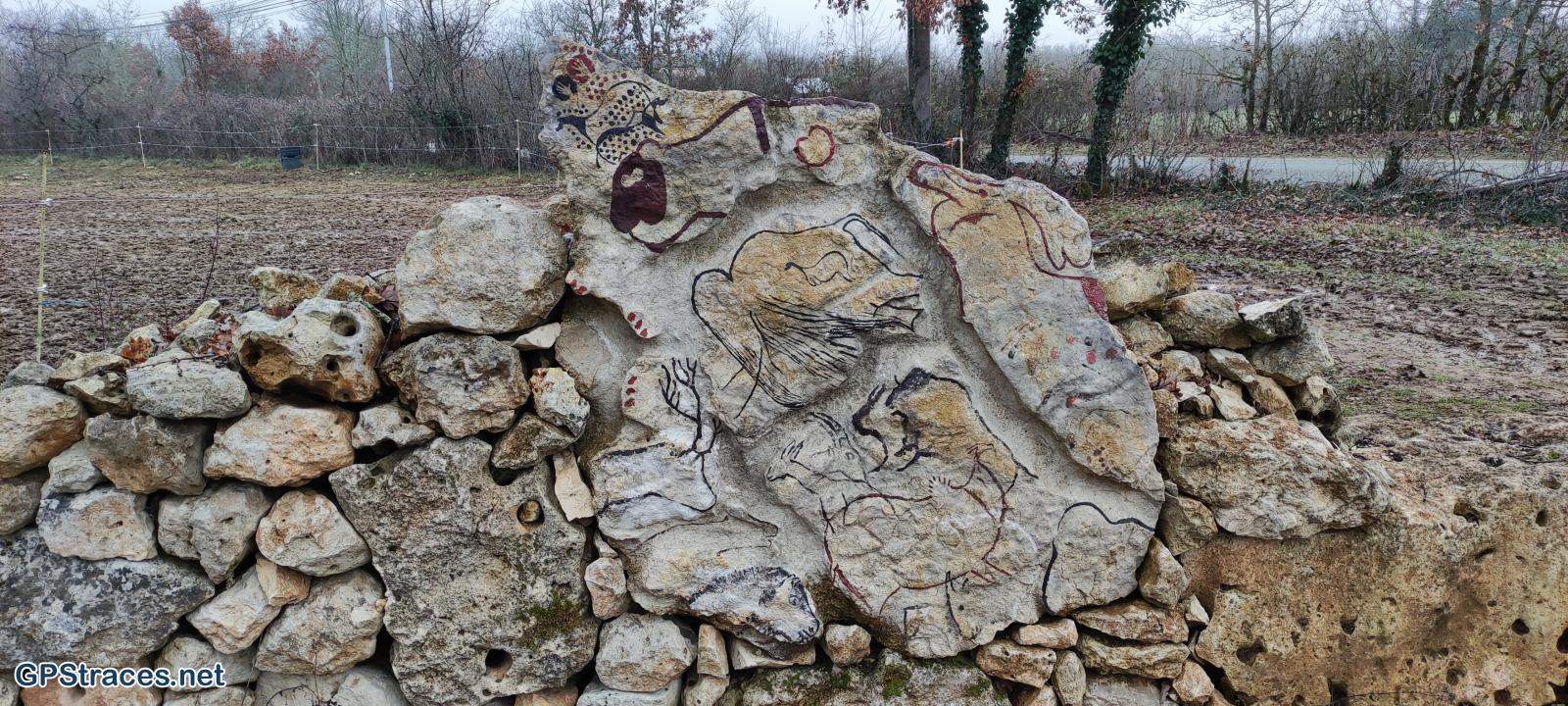 Lot-46 - Chemin des puits et lavoirs de Laburgade à Aujols–3