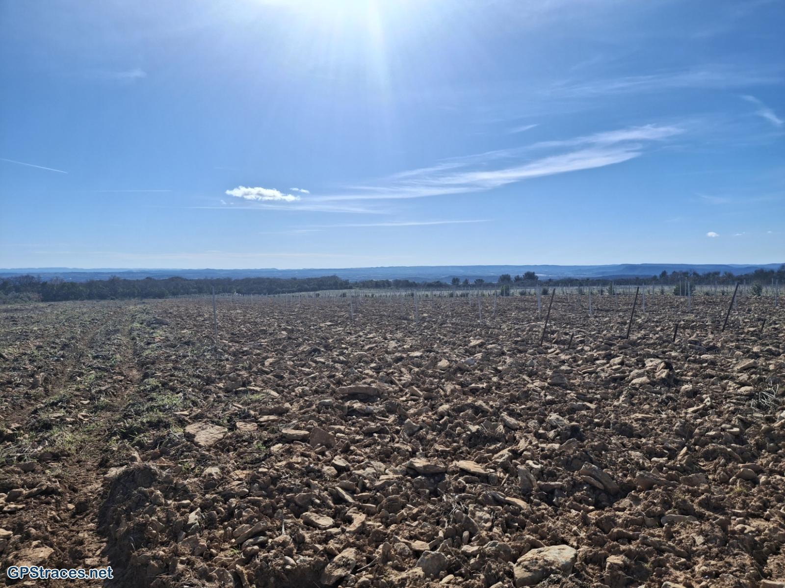 Vaucluse-De Sérignan-du-Comtat au castrum d'Uchaux–6